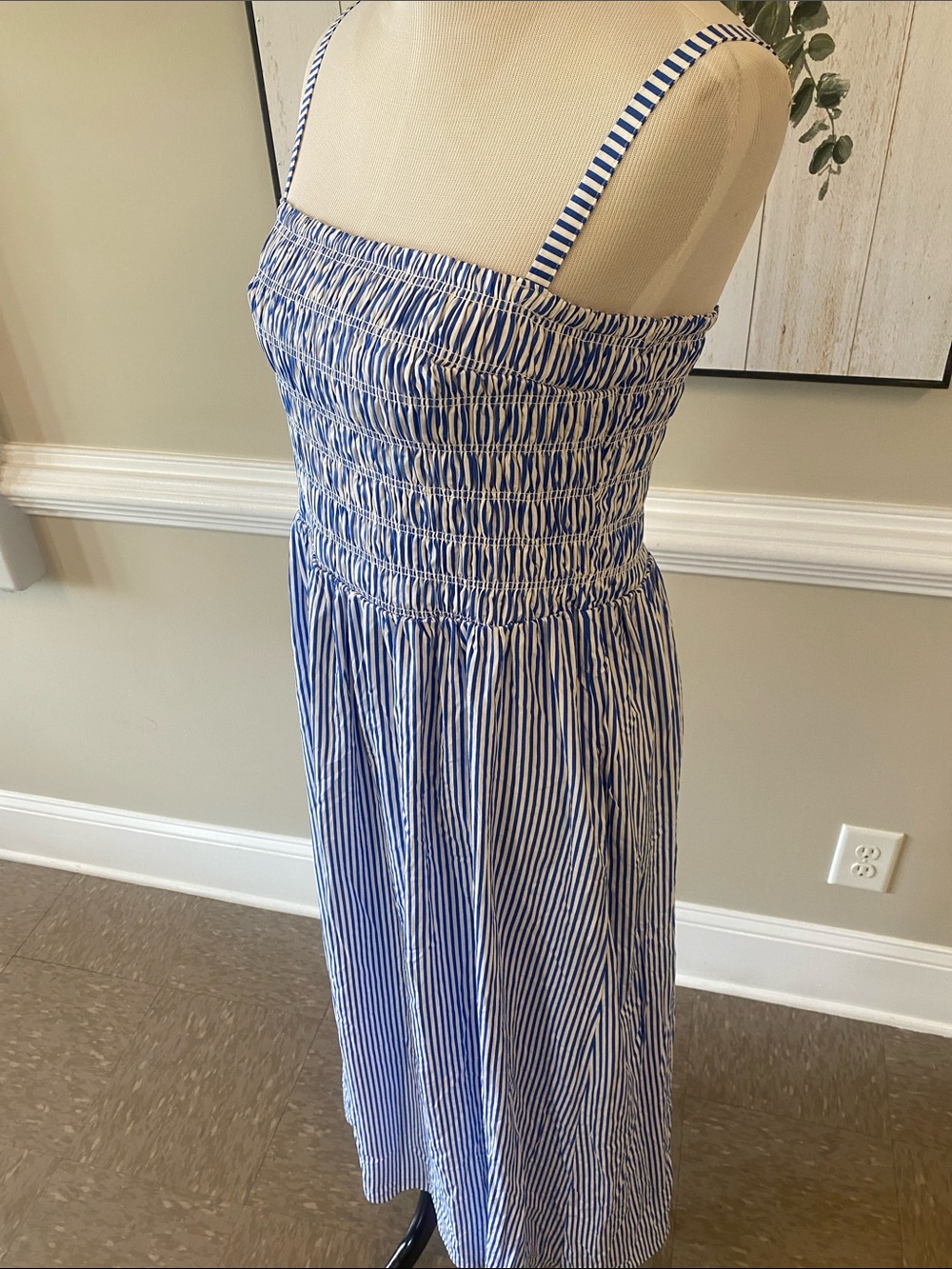Market & Spruce Light Blue and White Striped Smocked Dress - Picture 4 of 10